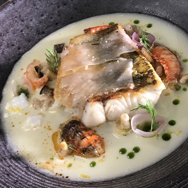 Fogasfilé kárpáti módra burgonya pürével